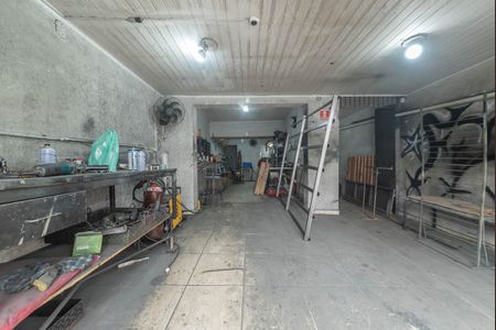 Casa para alugar com 120m², 2 quartos e 2 vagas