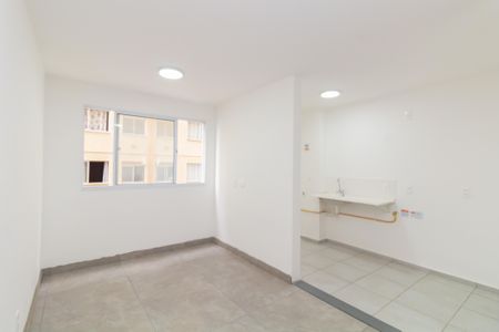 Sala de apartamento para alugar com 2 quartos, 44m² em Colônia (zona Leste), São Paulo