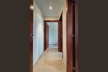 Corredor  de apartamento para alugar com 2 quartos, 63m² em Jardim Dom Vieira, Campinas