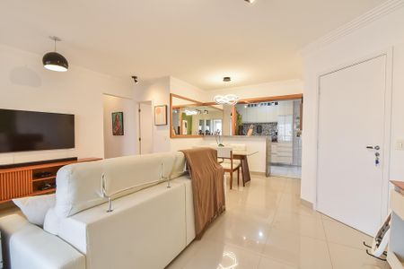 Apartamento à venda com 81m², 2 quartos e 2 vagas Apartamento à venda com 81m², 2 quartos e 2 vagasSala