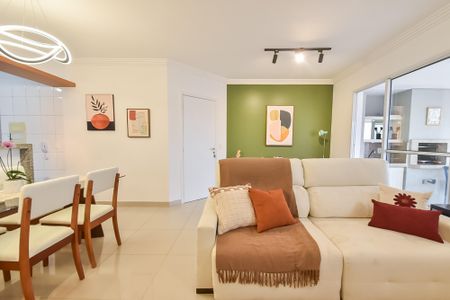 Apartamento à venda com 81m², 2 quartos e 2 vagas Apartamento à venda com 81m², 2 quartos e 2 vagasSala
