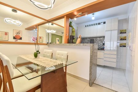 Apartamento à venda com 81m², 2 quartos e 2 vagas Apartamento à venda com 81m², 2 quartos e 2 vagasCozinha