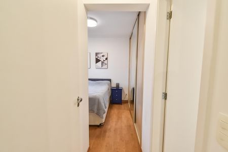 Apartamento à venda com 81m², 2 quartos e 2 vagas Apartamento à venda com 81m², 2 quartos e 2 vagasSuíte