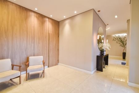 Apartamento à venda com 81m², 2 quartos e 2 vagas Apartamento à venda com 81m², 2 quartos e 2 vagasHall de entrada