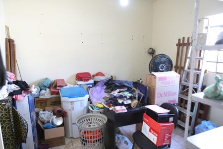 Casa à venda com 360m², 2 quartos e 2 vagasQuarto 2