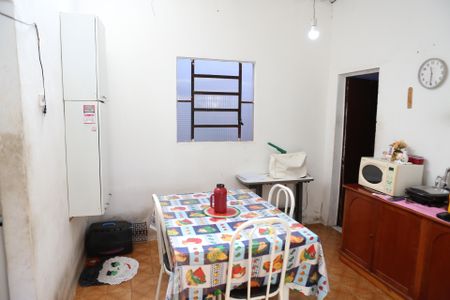 Casa à venda com 360m², 2 quartos e 2 vagasCopa