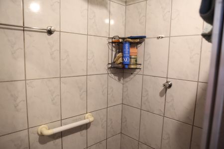 Casa à venda com 360m², 2 quartos e 2 vagasBanheiro