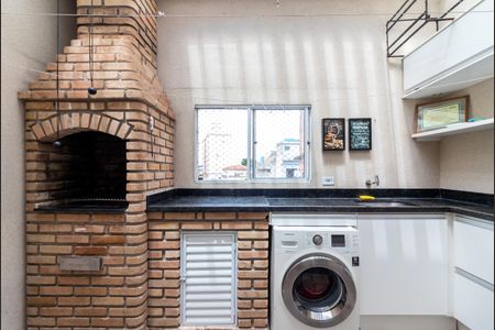 Casa de condomínio à venda com 77m², 2 quartos e 2 vagasÁrea de Serviço e Lazer