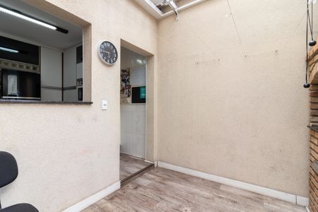 Casa de condomínio à venda com 77m², 2 quartos e 2 vagasÁrea de Serviço e Lazer