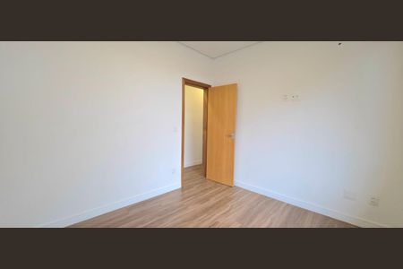 Casa à venda com 149m², 4 quartos e 2 vagas