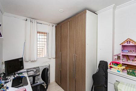 Casa à venda com 105m², 4 quartos e 2 vagasQuarto 1