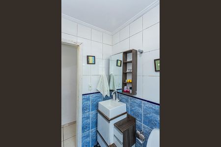 Casa à venda com 105m², 4 quartos e 2 vagasBanheiro 2