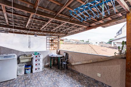 Casa à venda com 105m², 4 quartos e 2 vagasÁrea de Serviço