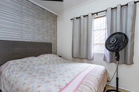 Casa à venda com 105m², 4 quartos e 2 vagasQuarto 3