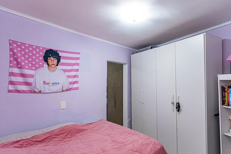 Casa à venda com 105m², 4 quartos e 2 vagas Casa à venda com 105m², 4 quartos e 2 vagasQuarto 2