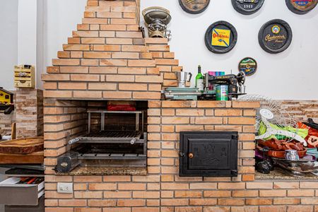 Casa à venda com 105m², 4 quartos e 2 vagas Casa à venda com 105m², 4 quartos e 2 vagasEspaço Gourmet