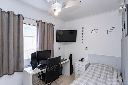 Casa à venda com 105m², 4 quartos e 2 vagas Casa à venda com 105m², 4 quartos e 2 vagasQuarto 4