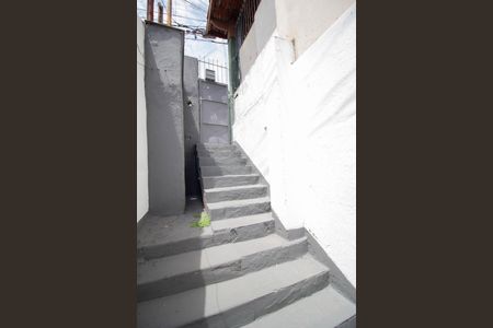 Casa para alugar com 45m², 1 quarto e sem vagaQuintal