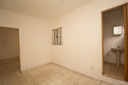 Casa para alugar com 45m², 1 quarto e sem vagaSala/Quarto