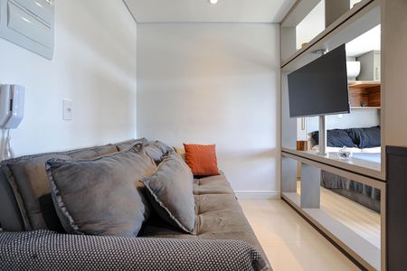 Sala de apartamento para alugar com 1 quarto, 27m² em Centro, Mogi das Cruzes