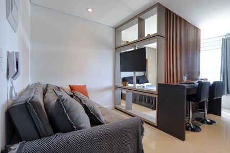 Sala de apartamento para alugar com 1 quarto, 27m² em Centro, Mogi das Cruzes