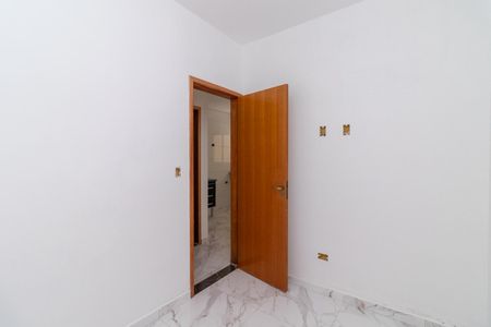 Quarto 1 de apartamento para alugar com 2 quartos, 40m² em Cidade Patriarca, São Paulo