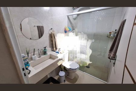Casa à venda com 2 quartos, 141m² em Vila Luzita, Santo André