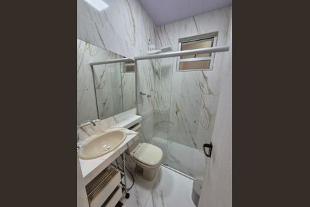 Banheiro de apartamento à venda com 3 quartos, 90m² em Nova Cachoeirinha, Belo Horizonte