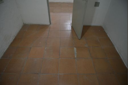 Quarto 1 de casa para alugar com 2 quartos, 48m² em Jardim do Estádio, Santo André