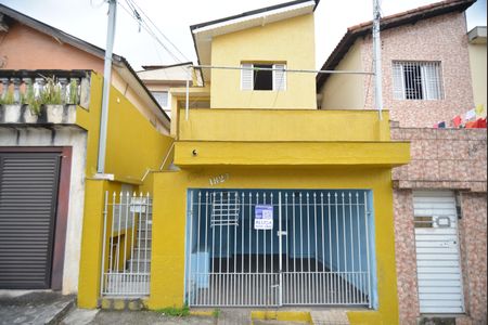 Casa para alugar com 48m², 2 quartos e sem vagaFachada