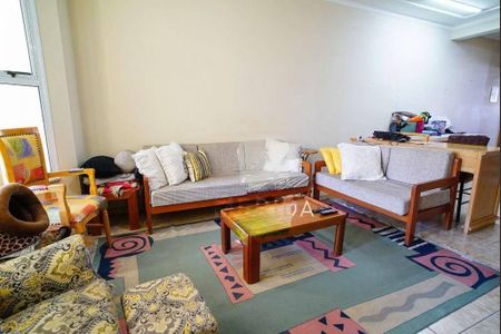 Casa à venda com 4 quartos, 259m² em Santa Maria, Santo André