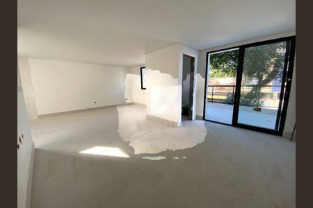 Casa à venda com 3 quartos, 195m² em Vila Pires, Santo André