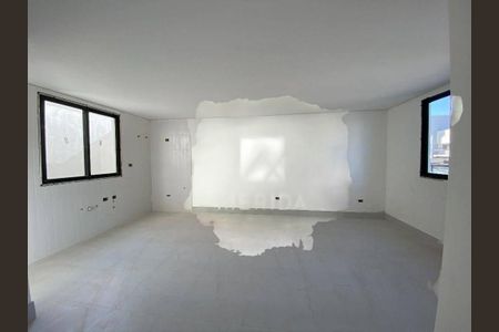 Casa à venda com 3 quartos, 195m² em Vila Pires, Santo André