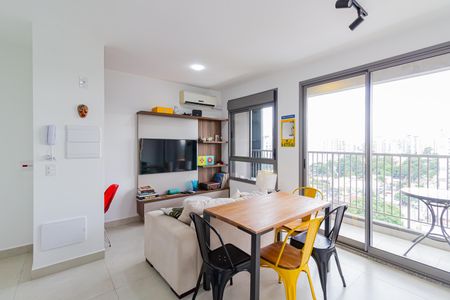 Sala/Cozinha de apartamento à venda com 1 quarto, 37m² em Santo Amaro, São Paulo