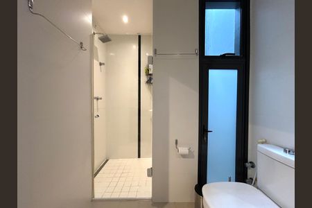 Casa de condomínio para alugar com 210m², 4 quartos e 3 vagas Casa de condomínio para alugar com 210m², 4 quartos e 3 vagasBanheiro Social