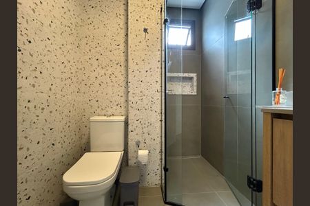 Casa de condomínio para alugar com 210m², 4 quartos e 3 vagas Casa de condomínio para alugar com 210m², 4 quartos e 3 vagasBanheiro Social 1