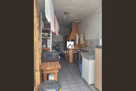 Casa à venda com 3 quartos, 158m² em Vila Scarpelli, Santo André