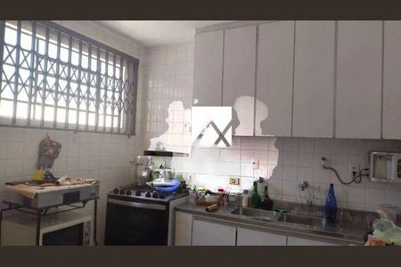 Casa à venda com 4 quartos, 306m² em Vila Alpina, Santo André