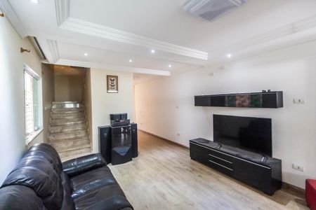 Casa para alugar com 370m², 2 quartos e 1 vagaSala 