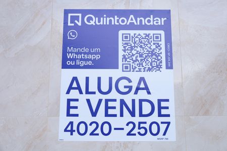 Apartamento para alugar com 53m², 2 quartos e 1 vagaPlaca instalada na fachada do condomínio - Código da placa: MSRP-700