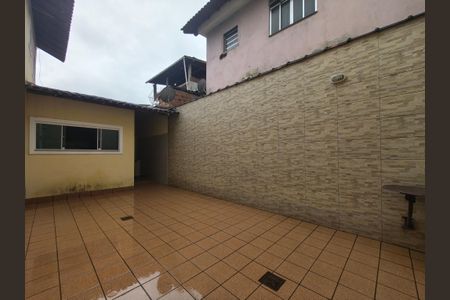 Casa para alugar com 130m², 2 quartos e 1 vagaÁrea comum