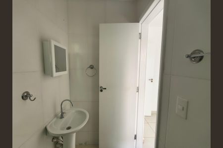 Casa para alugar com 130m², 2 quartos e 1 vagaBanheiro de Serviço