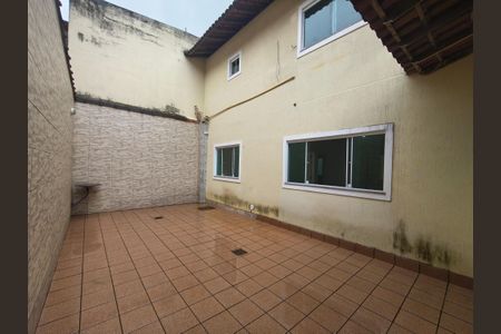 Casa para alugar com 130m², 2 quartos e 1 vagaÁrea comum