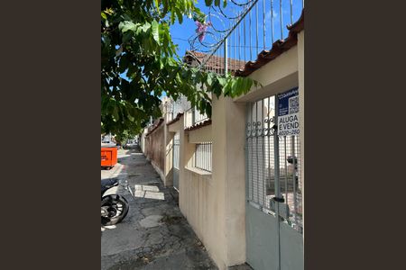 Casa para alugar com 90m², 2 quartos e 3 vagas