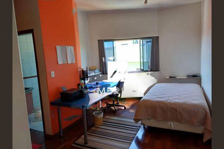 Casa à venda com 3 quartos, 305m² em Parque das Nações, Santo André