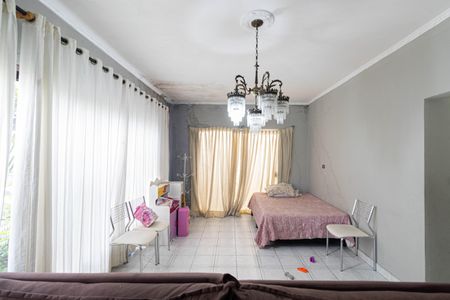 Sala 2 de casa à venda com 6 quartos, 600m² em Itaquera, São Paulo