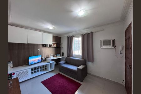 Sala de apartamento para alugar com 1 quarto, 60m² em Recreio dos Bandeirantes, Rio de Janeiro