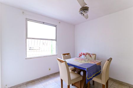 Sala de apartamento para alugar com 2 quartos, 48m² em Inhaúma, Rio de Janeiro