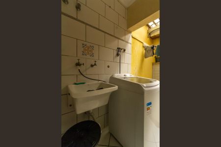 Casa à venda com 120m², 3 quartos e 3 vagasÁrea de Serviço