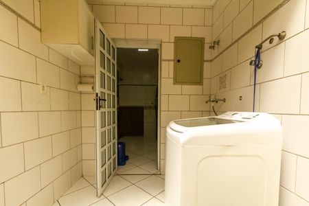 Casa à venda com 120m², 3 quartos e 3 vagasÁrea de Serviço
